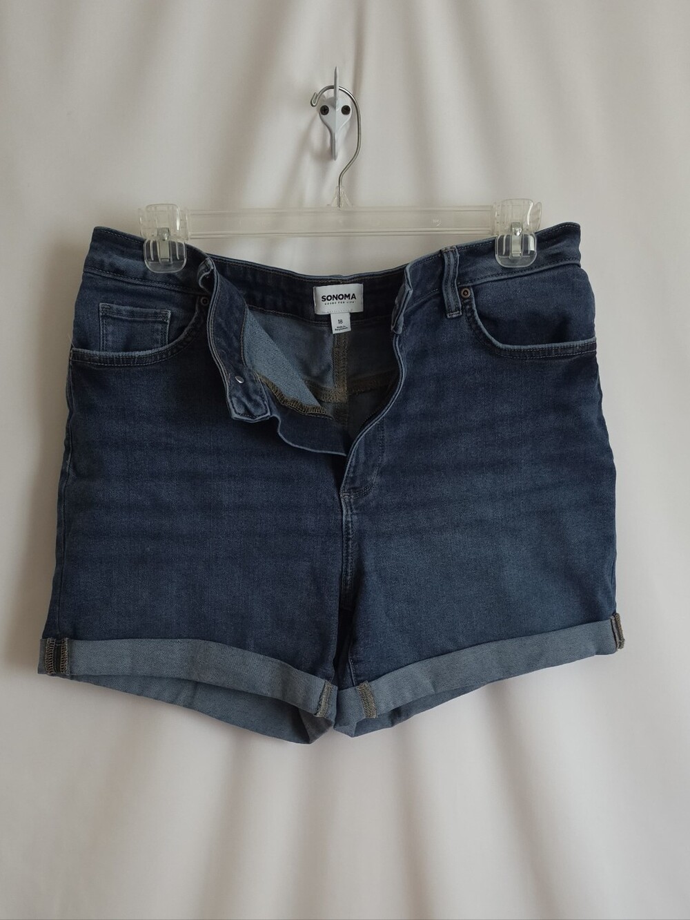Sonoma Rolled-Cuff Denim Shorts